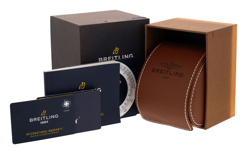 Breitling Navitimer B01 Chronograph 43 AB0121 Image 5